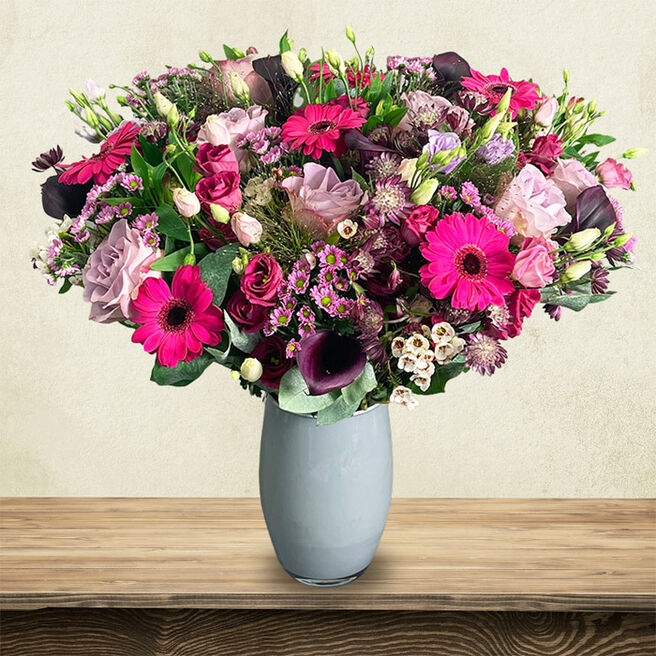 Lady Penelope Hand-Tied Bouquet - FREE DELIVERY