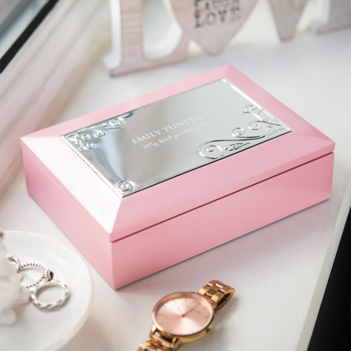 Personalised jewellery deals gifts