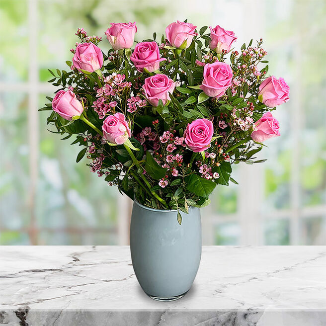 Pink Dozen Bouquet - FREE DELIVERY