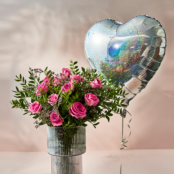 Dozen Pink Roses Flower Bouquet with Silver Heart Balloon - FREE DELIVERY