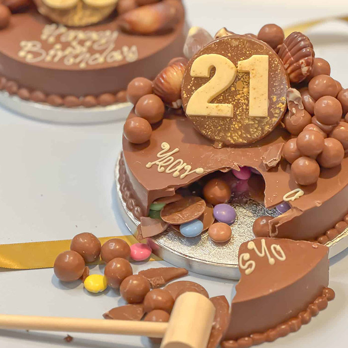 Personalised 21st Birthday Mini Guylian Smash Cake